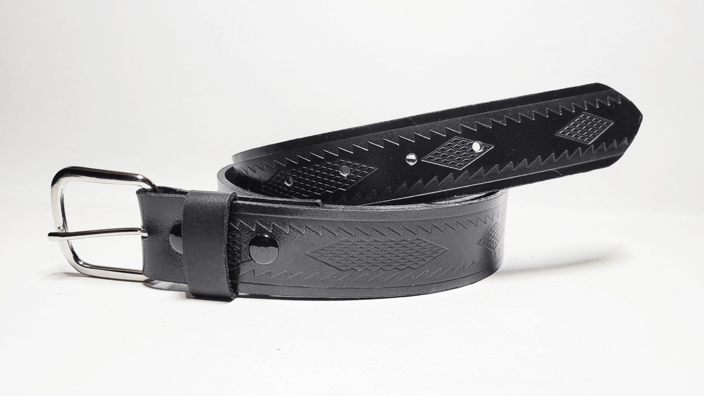 Handmade Embossed Buffalo Leather Belt - Buffalo Artisanal - C-154black