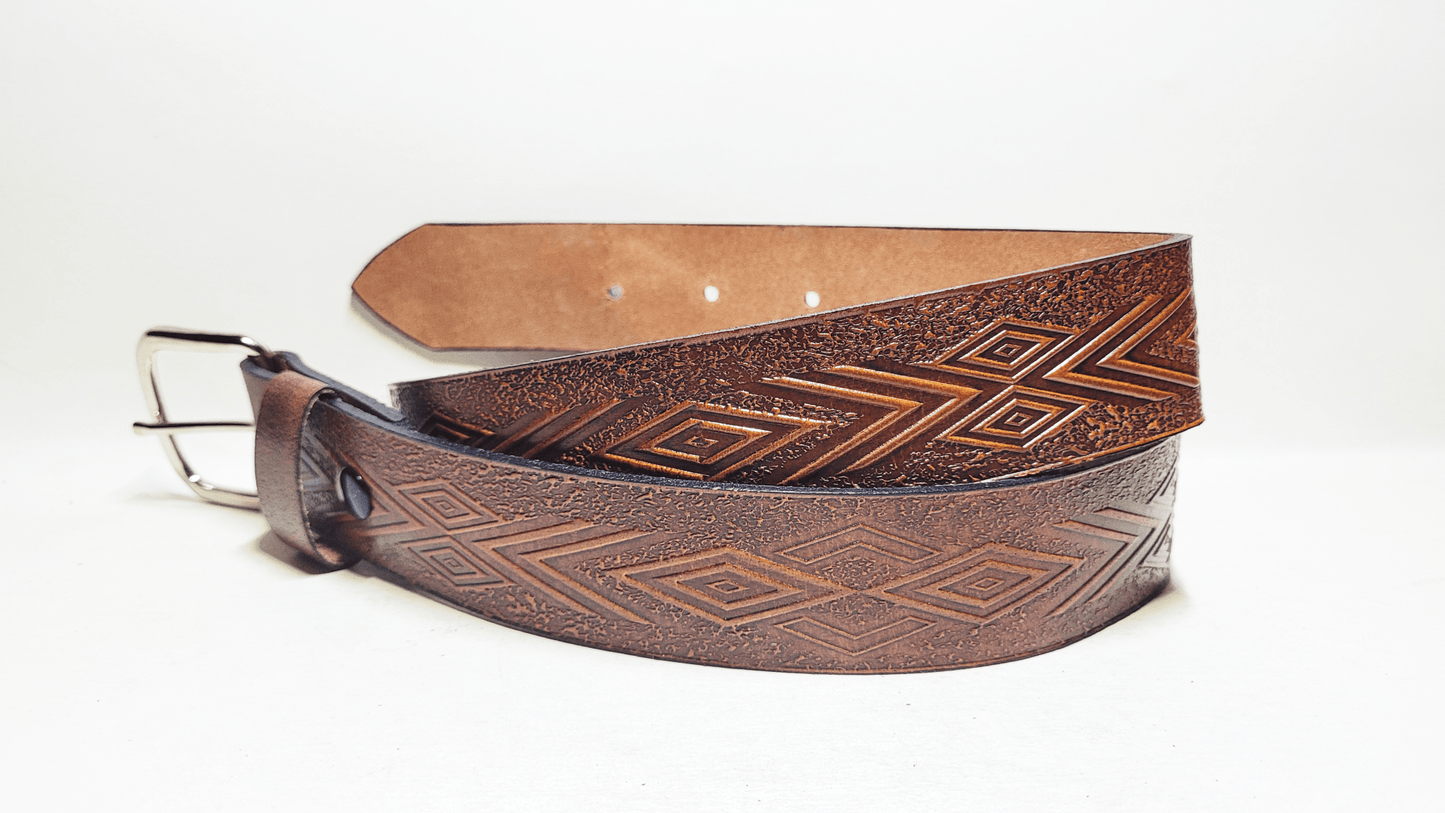 Handmade Embossed Buffalo Leather Belt - Buffalo Artisanal - C-259