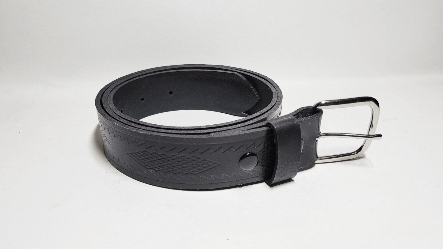 Handmade Embossed Buffalo Leather Belt - Buffalo Artisanal - C-154black