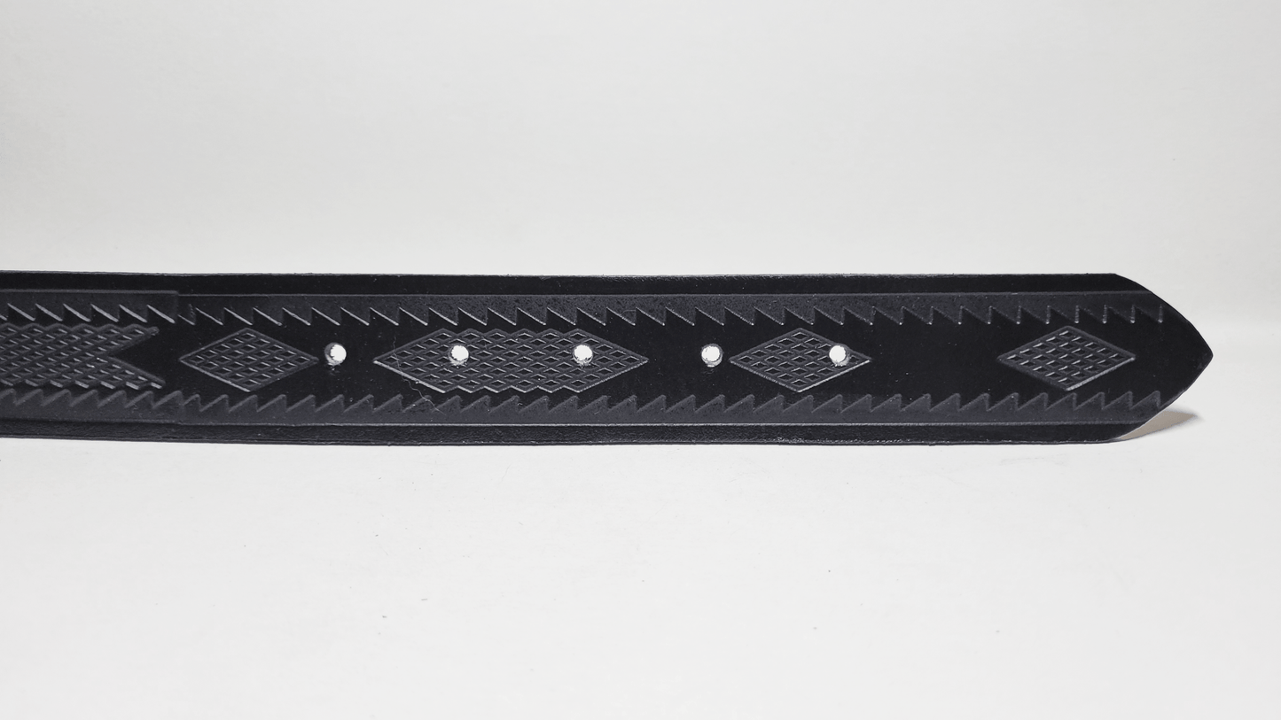 Handmade Embossed Buffalo Leather Belt - Buffalo Artisanal - C-154black
