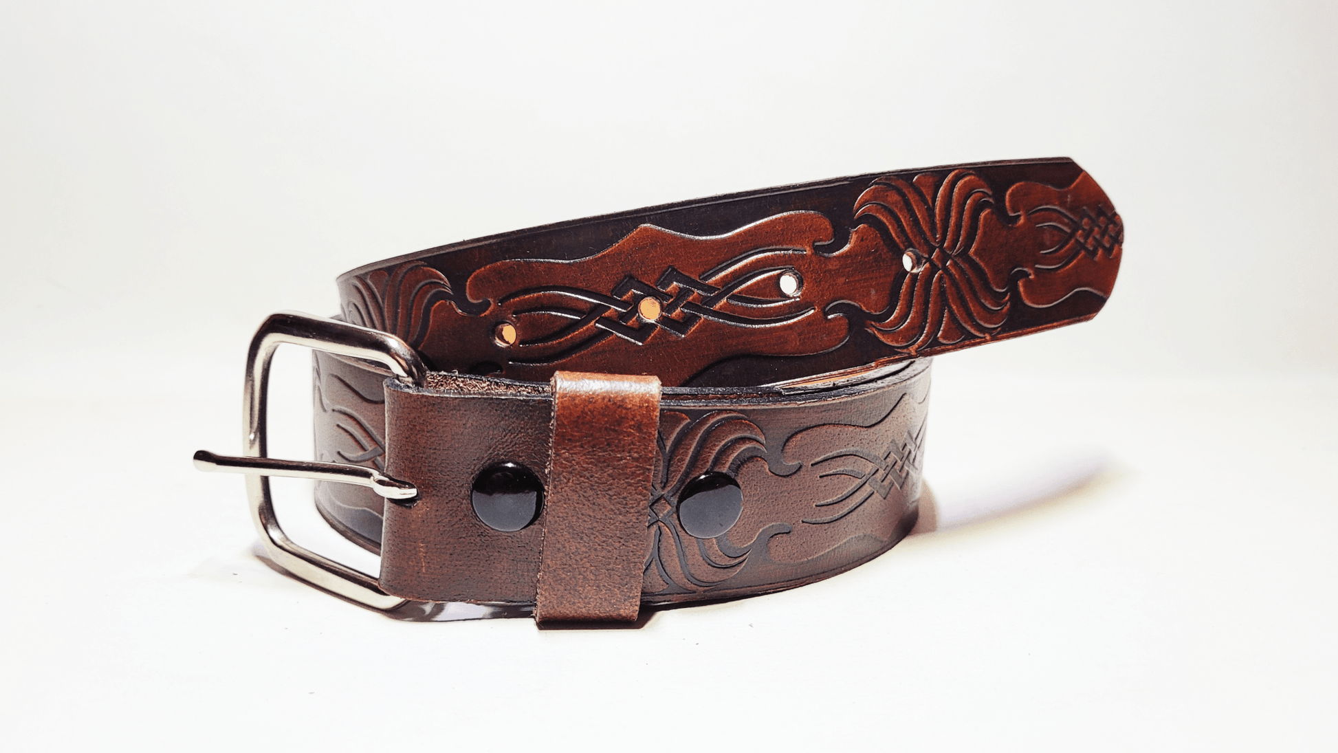 Handmade Embossed Buffalo Leather Belt - Buffalo Artisanal - C-246