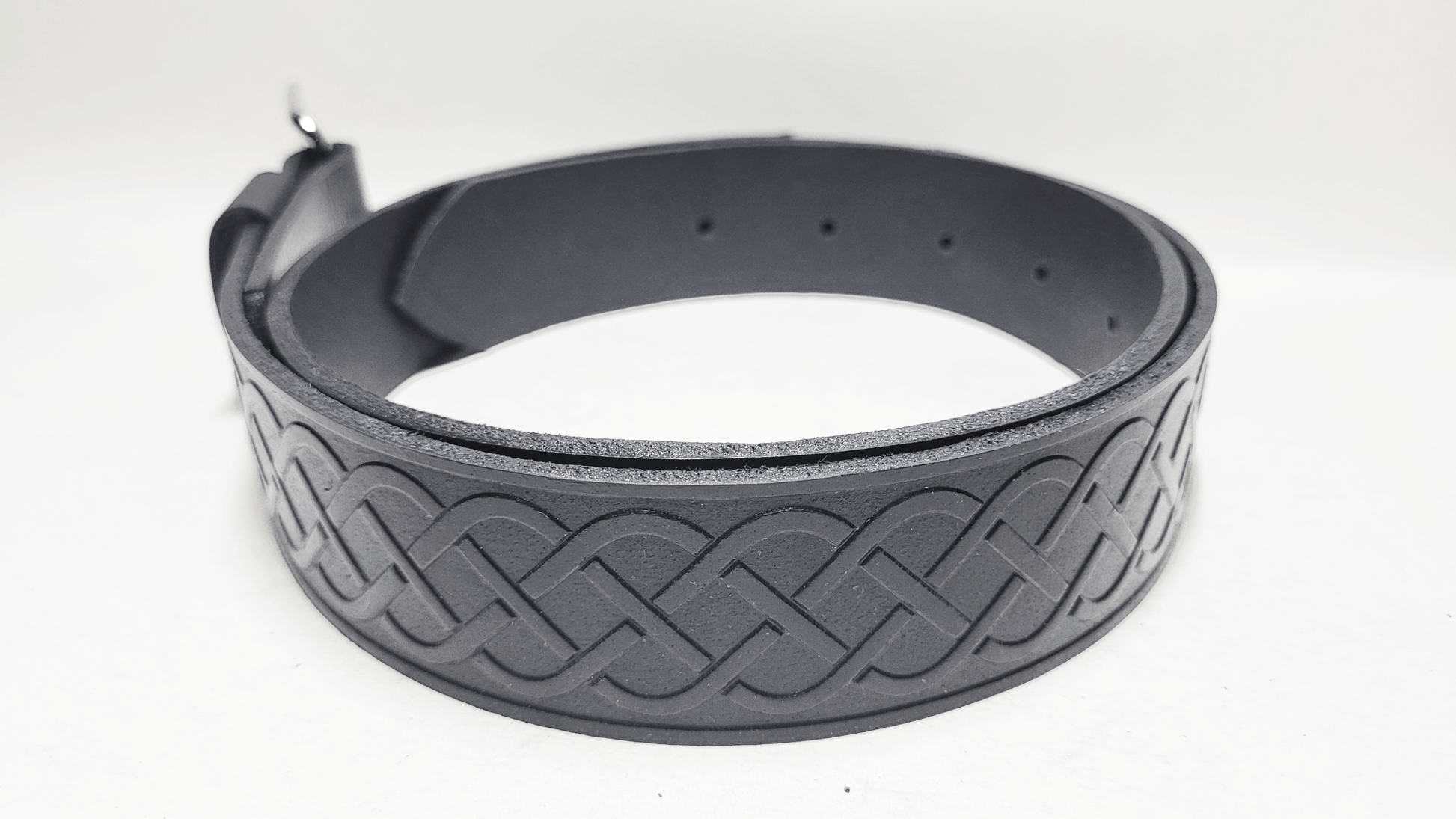 Handmade Embossed Buffalo Leather Belt – Buffalo Artisanal