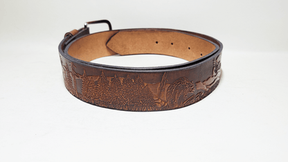 Handmade Embossed Buffalo Leather Belt - Buffalo Artisanal - C-101